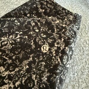 lululemon athletica Black and White Patterned Leggings